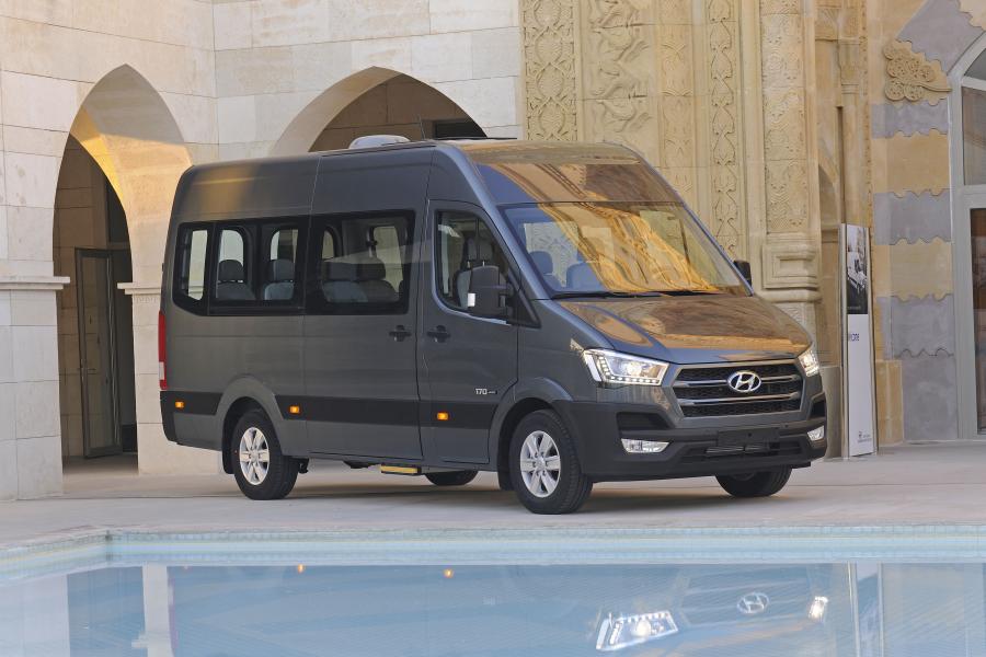  Hyundai H350 Minibus 2015 года  (фото 7 из 14)
